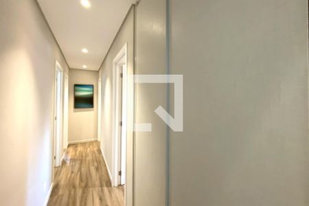 Corredor de apartamento à venda com 4 quartos, 150m² em Sion, Belo Horizonte