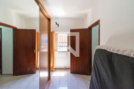 Casa à venda com 5 quartos, 163m² em Vila Campestre, São Paulo