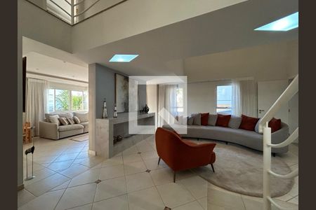 Foto 01 de casa de condomínio à venda com 4 quartos, 430m² em Jundiaí Mirim, Jundiaí