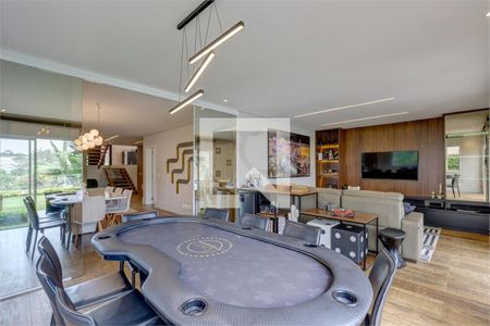 Casa à venda com 4 quartos, 460m² em Chácara Monte Alegre, São Paulo