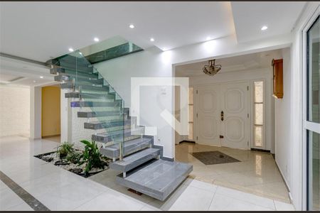 Casa à venda com 4 quartos, 320m² em Jardim Marajoara, São Paulo
