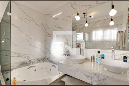 Casa à venda com 4 quartos, 351m² em Santo Amaro, São Paulo