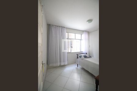 Quarto de apartamento para alugar com 2 quartos, 70m² em Graça, Salvador