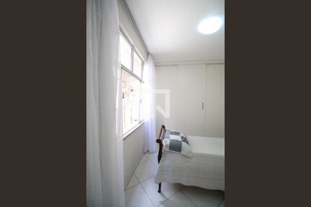 Quarto de apartamento para alugar com 2 quartos, 70m² em Graça, Salvador