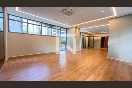 Apartamento à venda com 3 quartos, 110m² em Funcionários, Belo Horizonte