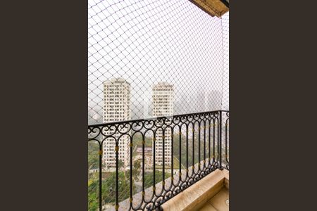 Suíte 1 de apartamento à venda com 4 quartos, 347m² em Jardim Fonte do Morumbi, São Paulo