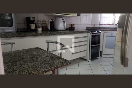 Apartamento à venda com 3 quartos, 150m² em Jardim Monte Kemel, São Paulo