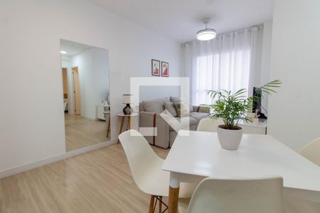 Sala de apartamento à venda com 2 quartos, 47m² em Centro, Campinas