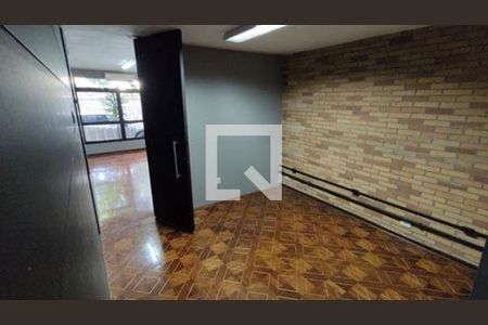 Casa à venda com 11 quartos, 369m² em Vila Mariana, São Paulo
