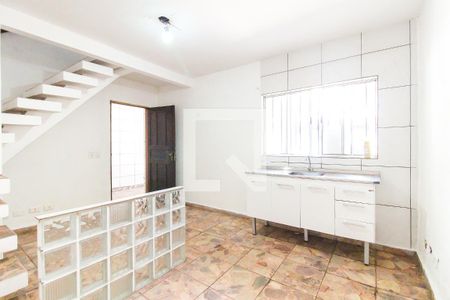 Sala/Cozinha de casa para alugar com 2 quartos, 90m² em Jardim Bonifacio, São Paulo