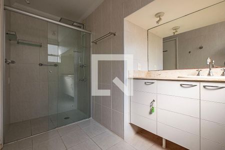 Suíte - Banheiro de apartamento à venda com 4 quartos, 200m² em Jardim Paulista, São Paulo