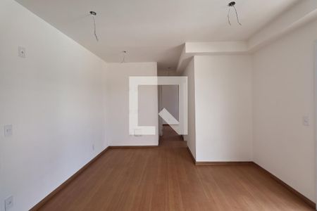Sala de apartamento à venda com 2 quartos, 54m² em Utinga, Santo André
