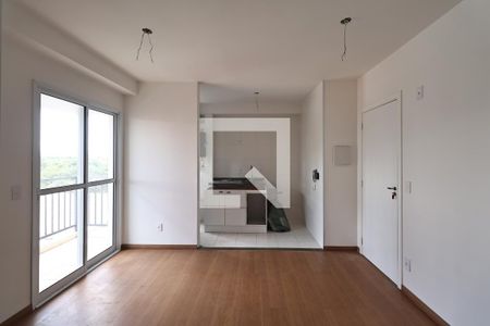 Sala de apartamento à venda com 2 quartos, 54m² em Utinga, Santo André