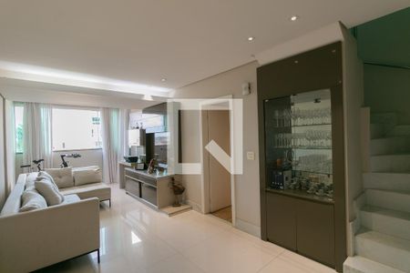 Apartamento à venda com 3 quartos, 216m² em Pampulha, Belo Horizonte