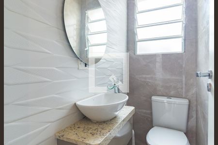 Lavabo de casa para alugar com 2 quartos, 145m² em Vila Regente Feijó, São Paulo