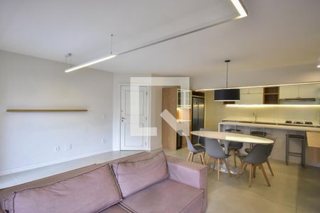 Sala de apartamento para alugar com 3 quartos, 100m² em Vila Suzana, São Paulo