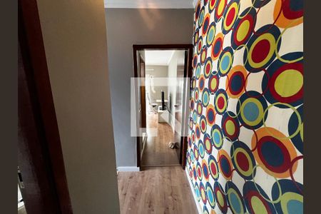 Corredor de casa à venda com 2 quartos, 162m² em Vila Aurora (zona Norte), São Paulo