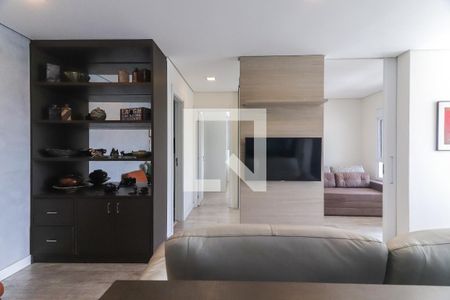Sala de apartamento à venda com 2 quartos, 75m² em Caxingui, São Paulo