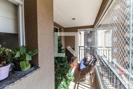 Varanda de apartamento à venda com 3 quartos, 76m² em Jardim Tupanci, Barueri