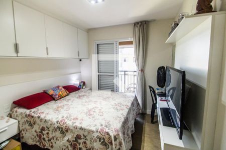 Suíte de apartamento à venda com 3 quartos, 76m² em Jardim Tupanci, Barueri