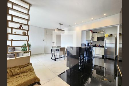 Sala  de apartamento à venda com 3 quartos, 78m² em Coracao de Jesus, Belo Horizonte