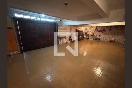 Foto 34 de casa à venda com 3 quartos, 220m² em Vila Canero, São Paulo