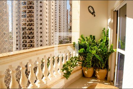 Varanda da Sala de apartamento para alugar com 2 quartos, 115m² em Setor Bueno, Goiânia