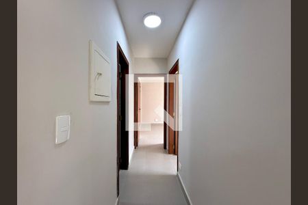 Corredor Quartos de apartamento para alugar com 3 quartos, 82m² em Chácara Santo Antônio, São Paulo