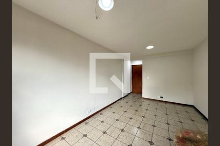 Sala de apartamento para alugar com 3 quartos, 82m² em Chácara Santo Antônio, São Paulo