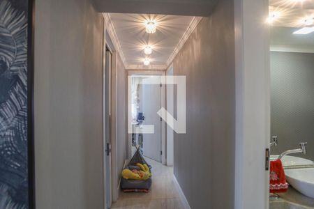 Corredor  de apartamento à venda com 3 quartos, 105m² em Centro, Diadema