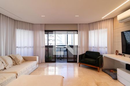 Sala de apartamento à venda com 4 quartos, 200m² em Perdizes, São Paulo