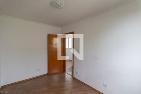 Quarto 1 de apartamento para alugar com 2 quartos, 50m² em Vila Silvia, São Paulo
