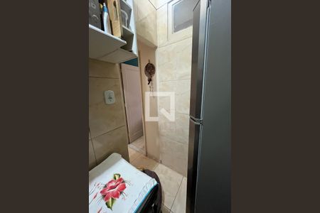 Cozinha de apartamento à venda com 1 quarto, 29m² em Cacuia, Rio de Janeiro