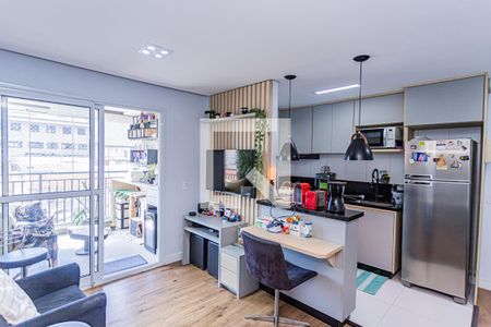 Sala de apartamento à venda com 3 quartos, 71m² em Parque Sao Domingos, São Paulo