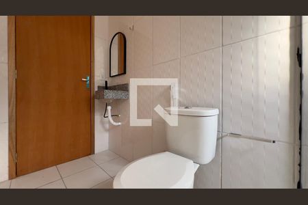 Banheiro Social de apartamento para alugar com 1 quarto, 30m² em Jardim Vila Galvão, Guarulhos