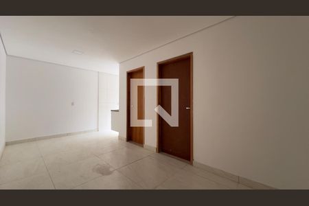 Sala de apartamento para alugar com 1 quarto, 30m² em Jardim Vila Galvão, Guarulhos