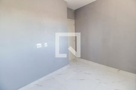 Quarto 1 de apartamento para alugar com 2 quartos, 40m² em Vila Sul Americana, Carapicuíba