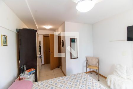 Suíte de apartamento à venda com 3 quartos, 120m² em Vital Brasil, Niterói