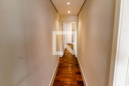 corredor quartos de apartamento à venda com 4 quartos, 184m² em Vila Suzana, São Paulo