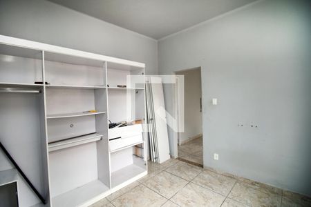 Quarto de apartamento para alugar com 1 quarto, 48m² em Penha Circular, Rio de Janeiro