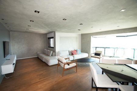 Sala de estar de apartamento à venda com 3 quartos, 120m² em Paraíso, São Paulo
