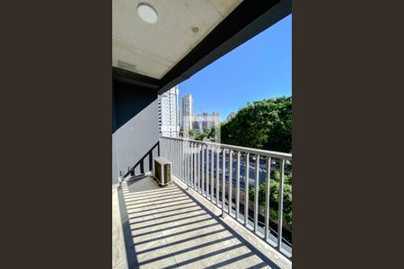 Varanda de kitnet/studio à venda com 1 quarto, 24m² em Vila Mariana, São Paulo