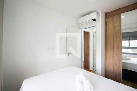 Quarto  de apartamento para alugar com 1 quarto, 40m² em Indianópolis, São Paulo