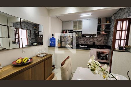 Casa à venda com 2 quartos, 75m² em Jardim Novo Horizonte, Jundiaí