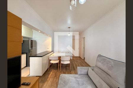 Sala de apartamento para alugar com 1 quarto, 50m² em Brooklin, São Paulo