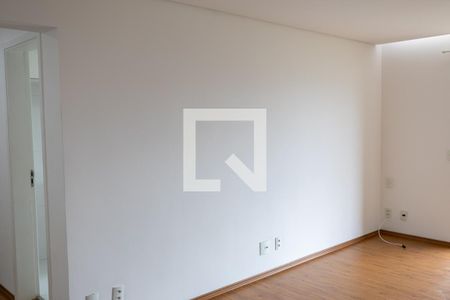 Sala de apartamento para alugar com 1 quarto, 50m² em Jardim Tupanci, Barueri