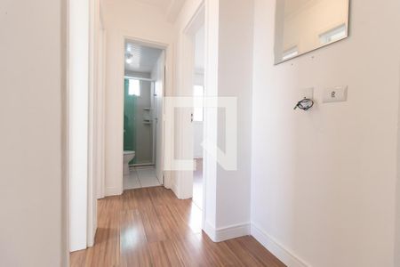 Corredor de apartamento para alugar com 3 quartos, 63m² em Cidade Industrial de Curitiba, Curitiba