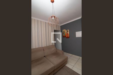 Sala de casa à venda com 2 quartos, 65m² em Jardim Santa Ines, Guarulhos