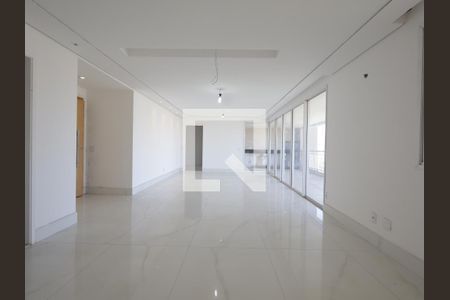 Sala de apartamento para alugar com 3 quartos, 121m² em Jardim Monte Kemel, São Paulo