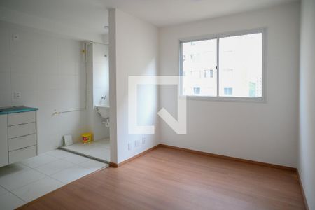 Sala de apartamento para alugar com 2 quartos, 40m² em Jardim Sao Saverio, São Paulo